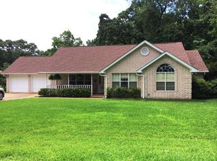 5787 N Cape Dr, Chandler, TX