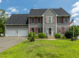 195 Wilderness Way, Bristol, CT 06010