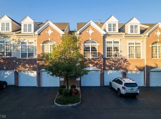 1014 Redspire Dr, Union, NJ 07083