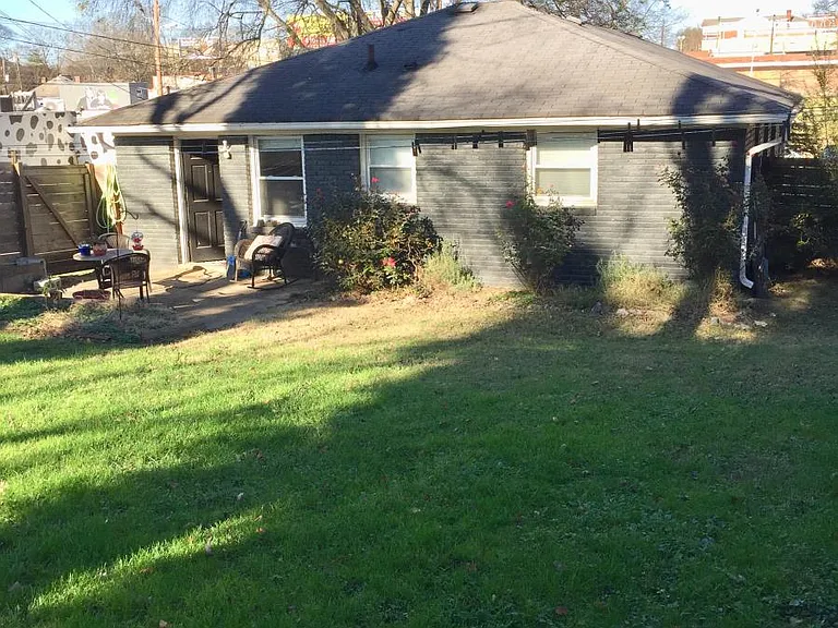 1106 Sharpe Ave #B — Photo 5