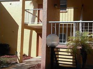 2856 Somerset Park Dr APT 103, Tampa, FL 33613