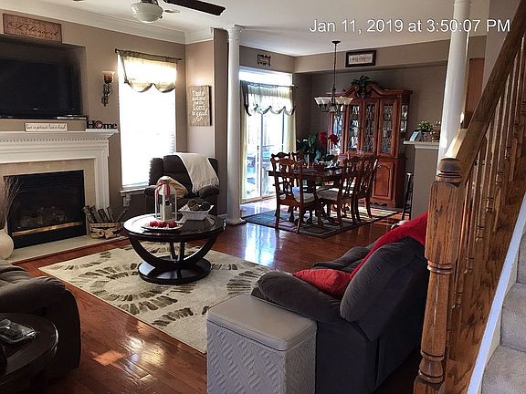 2nd image of 9850 Earls Ferry Cir