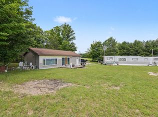 3720 Rice Rd NW, Rapid City, MI 49676