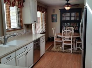 1410 Geneva Ave, Rockford, IL