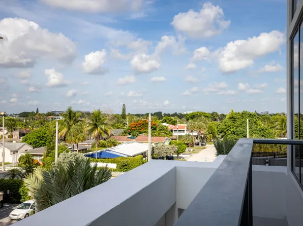 305 Briny Avenue #301, Pompano Beach, FL 33062