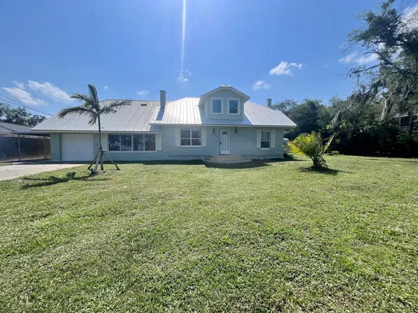 4027 N Indian River Dr, Cocoa, FL 32927