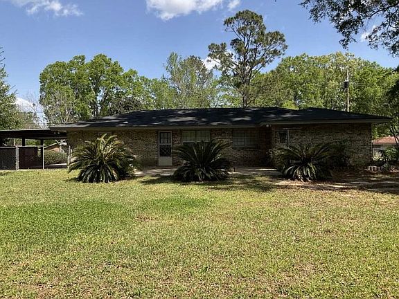 4th image of 51 Nora Ln