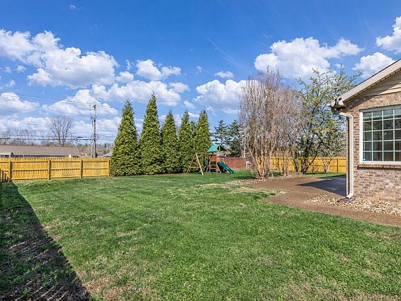 4th image of 3223 Keystone Hills Dr