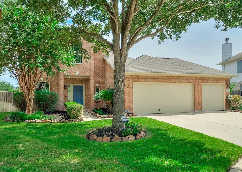 1st image of 14722 Plains River Dr