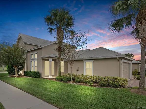 10511 SW Cam Run, Port Saint Lucie, FL 34987