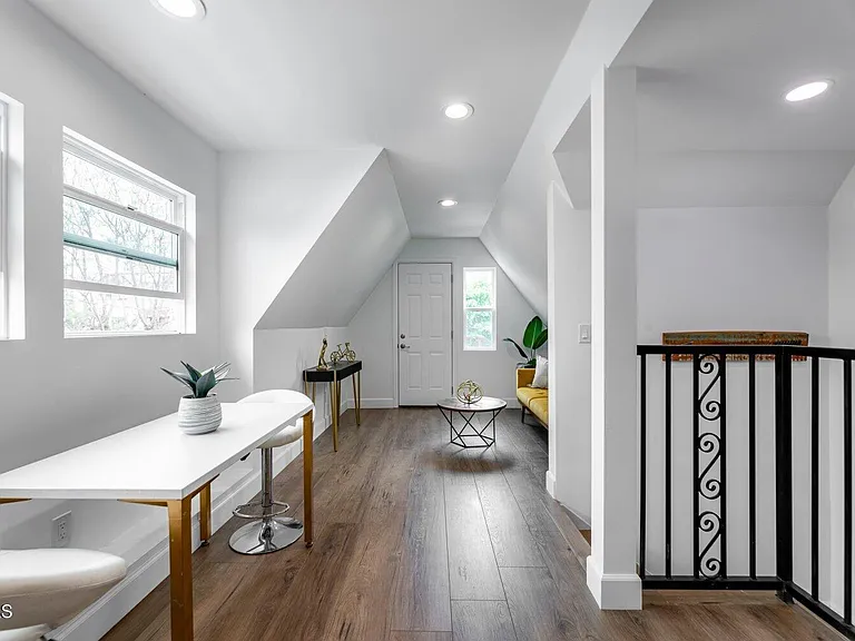 1161 Ruberta Ave #1161AA — Photo 1
