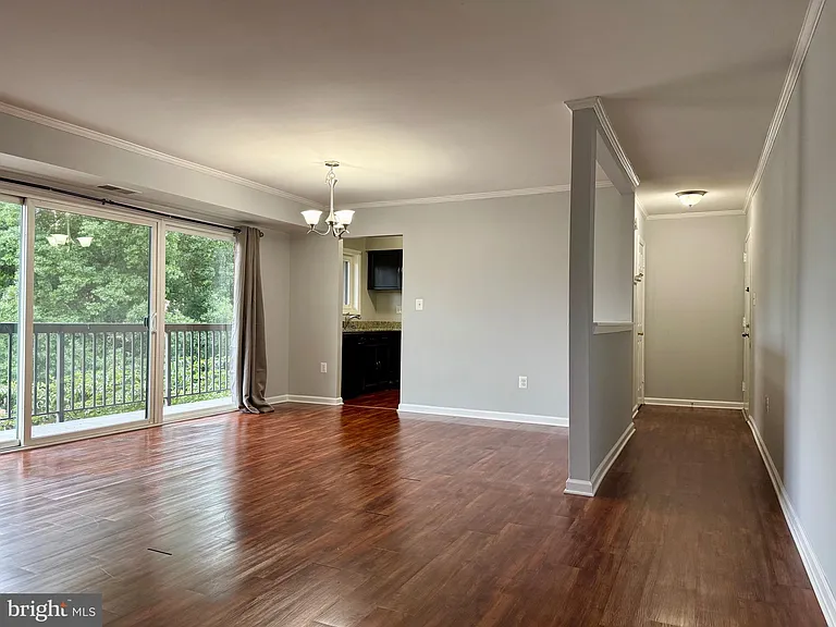 3240 S 28th St #302 — Photo 4