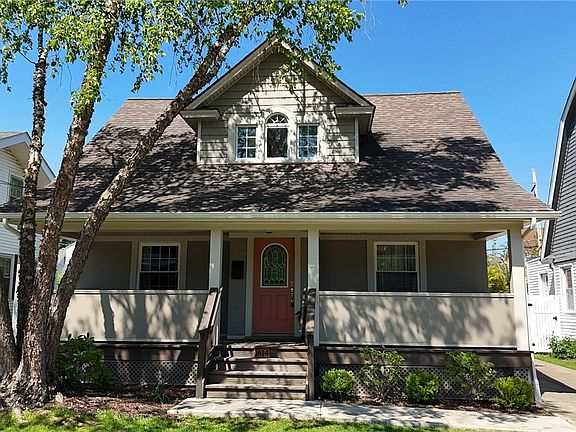 5th image of 1614 Wyandotte Ave