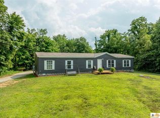 136 Martin Cemetery Rd, Beaumont, KY 42124