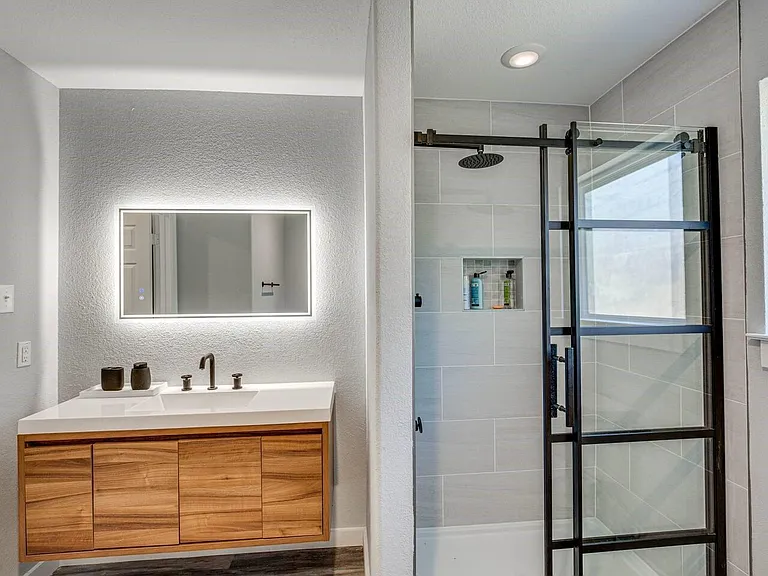 5248 Sam Houston Dr — Photo 13