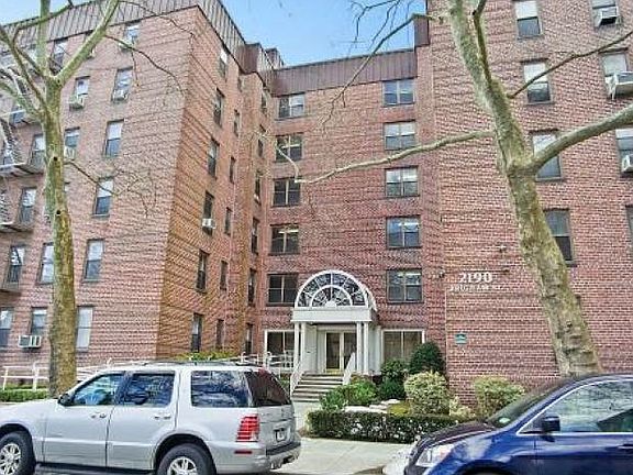 4th image of 2190 Brigham St #162