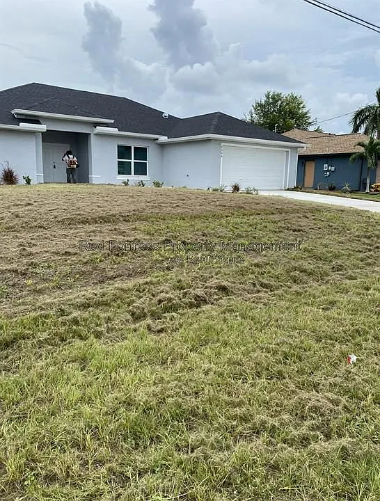 2300 NW 9th Ave