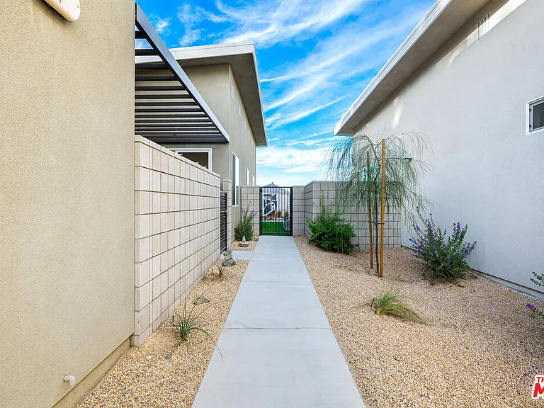 1605 Candela Ct — Photo 30