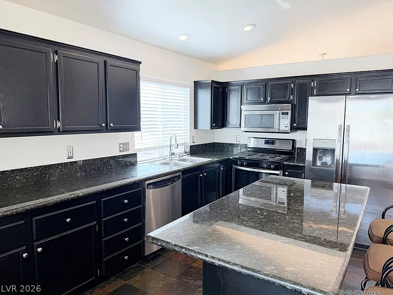 166 Windy Creek Ave — Photo 16