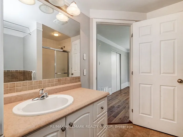 50 Briargate Point #4 — Photo 21