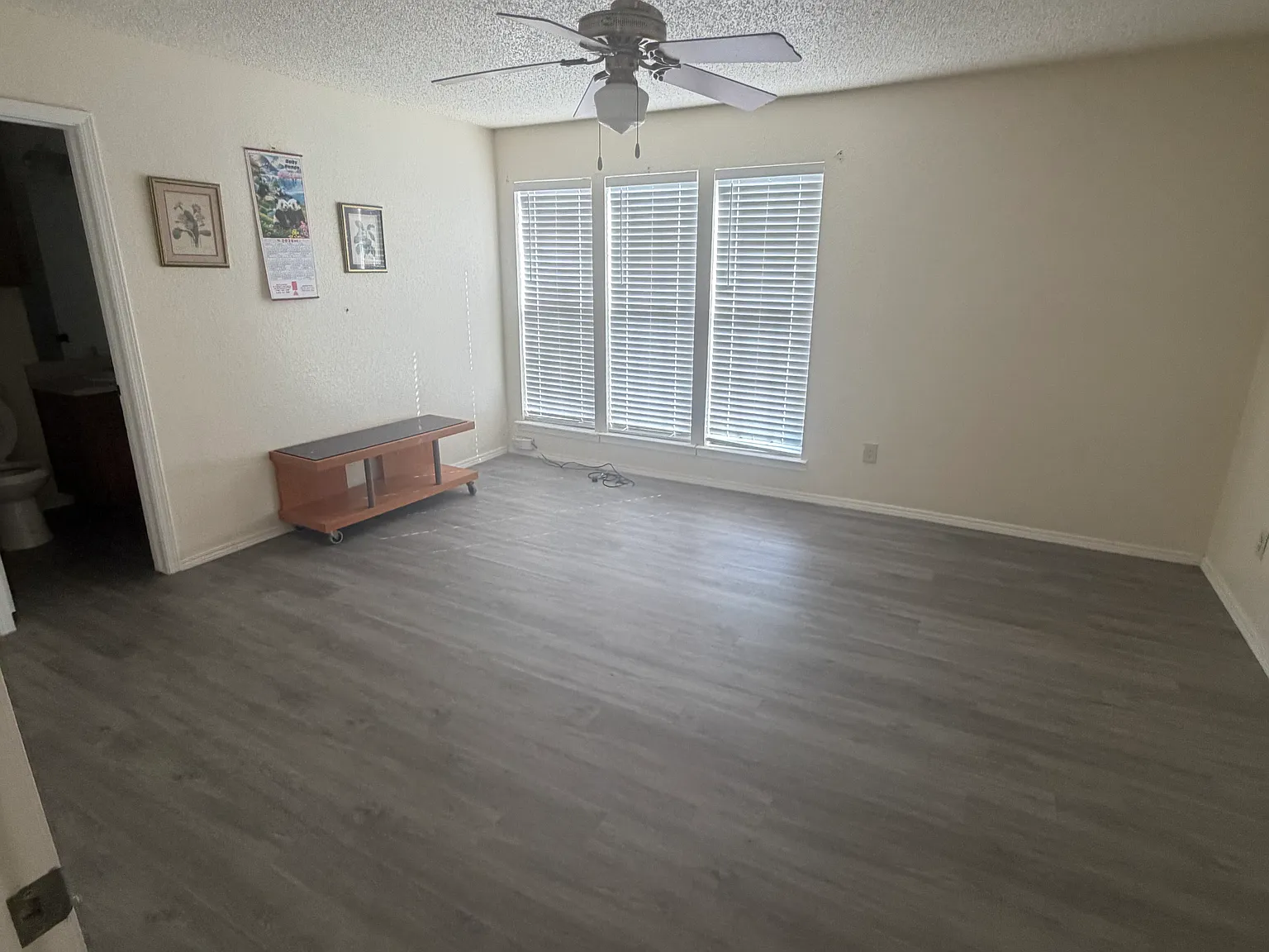 2 bed, 2.5 bath, 1560 sqft, $1,700 — Photo 2