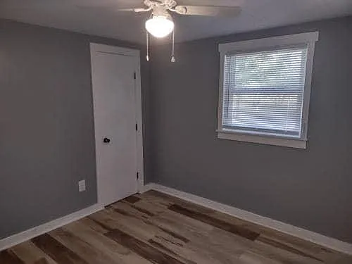 405 S Dudley St — Photo 9