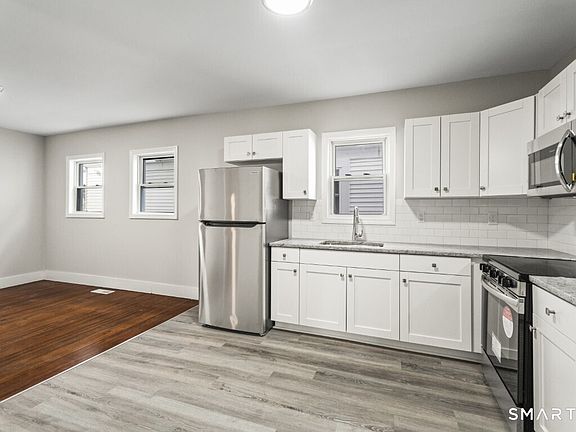 3rd image of 313 Washington Avenue