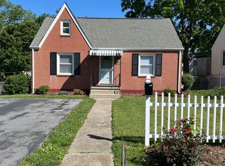 225 James Ave, Waynesboro, VA 22980