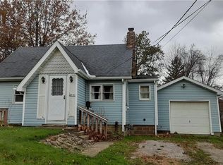2914 Shannon Rd, Erie, PA 16510