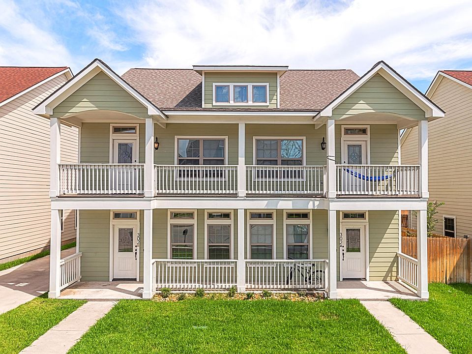 1st image of 302 Live Oak St #B
