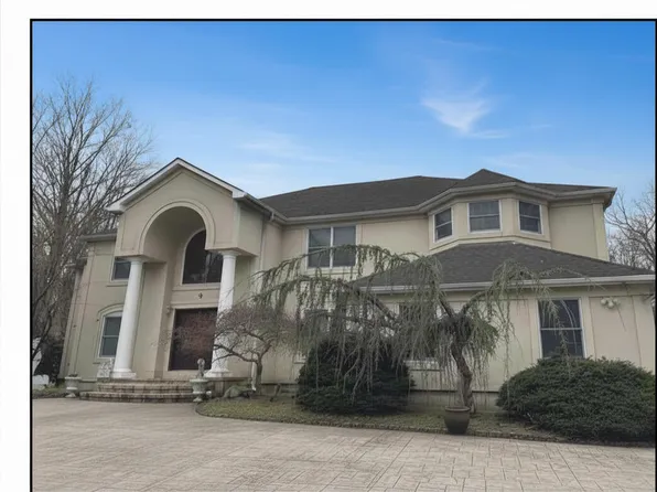 785 Green Valley Road, Jackson, NJ 08527