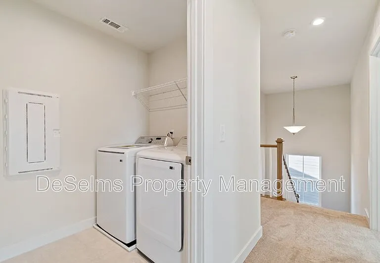 3820 Pitchers Ln — Photo 36