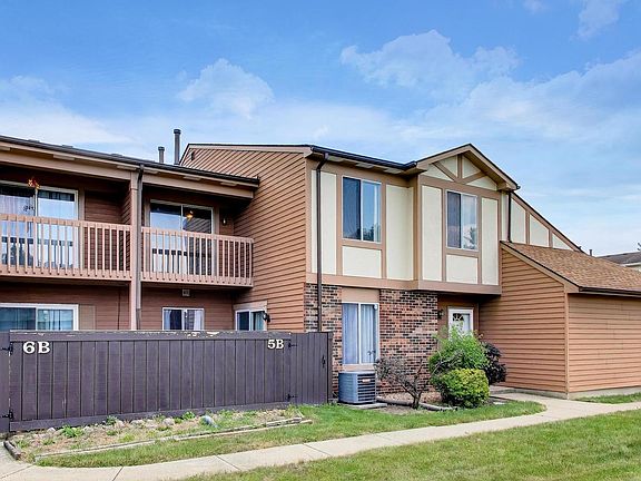 2nd image of 5B Fernwood Dr #5B