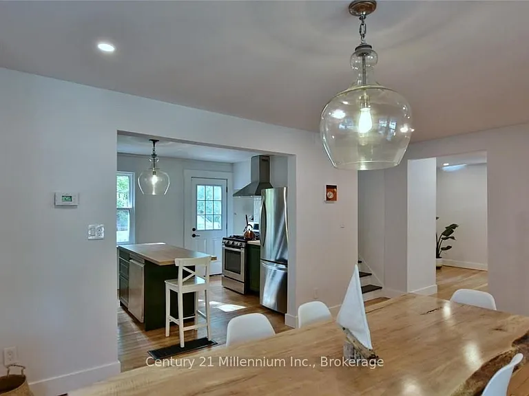 85 Glenwood Dr — Photo 12