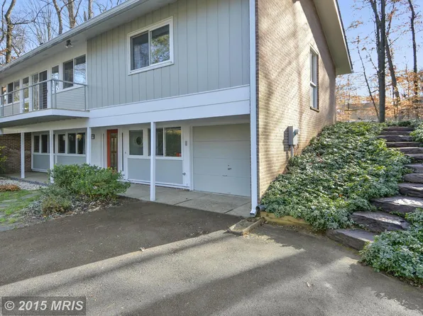 7507 Hamilton Spring Rd, Bethesda, MD 20817