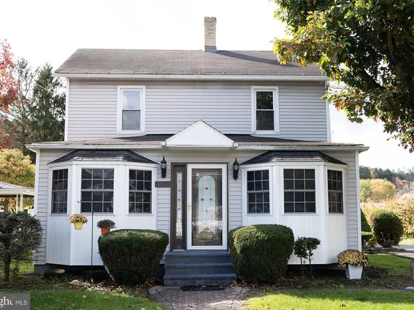 217 22nd St, Windber, PA 15963
