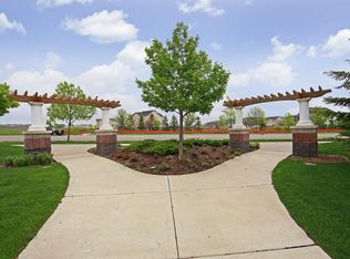 11230 Sandcastle Dr UNIT E, Woodbury, MN 55129