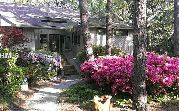 2nd image of 69 S Port Royal Dr