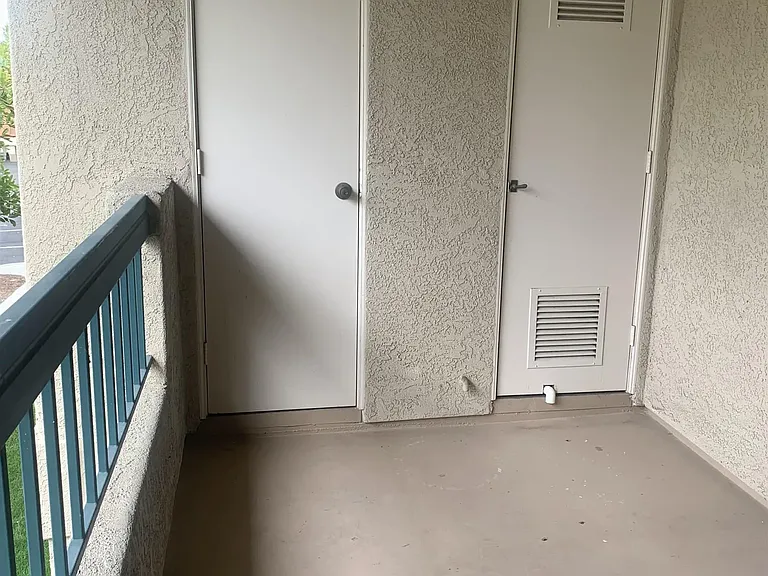 10656 Aderman Ave #30 — Photo 6