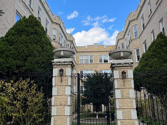 5th image of 1436 W Thorndale Ave #1438-2F
