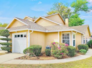 3528 Rain Forest Dr W, Jacksonville, FL 32277