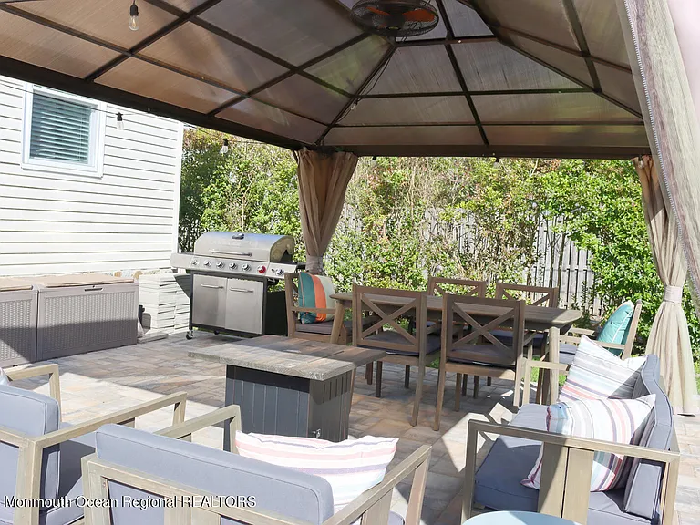 111 Long Branch Ave — Photo 23