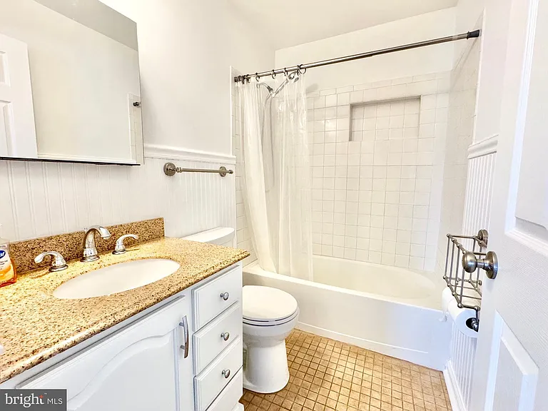 69 McDaniel Dr — Photo 23