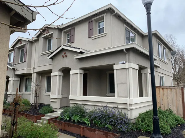 750 Surrey Ct, Fairfield, CA 94533