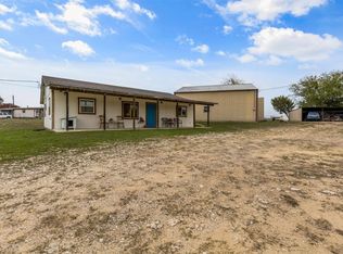 4863 Horseshoe Dr, Weatherford, TX 76087