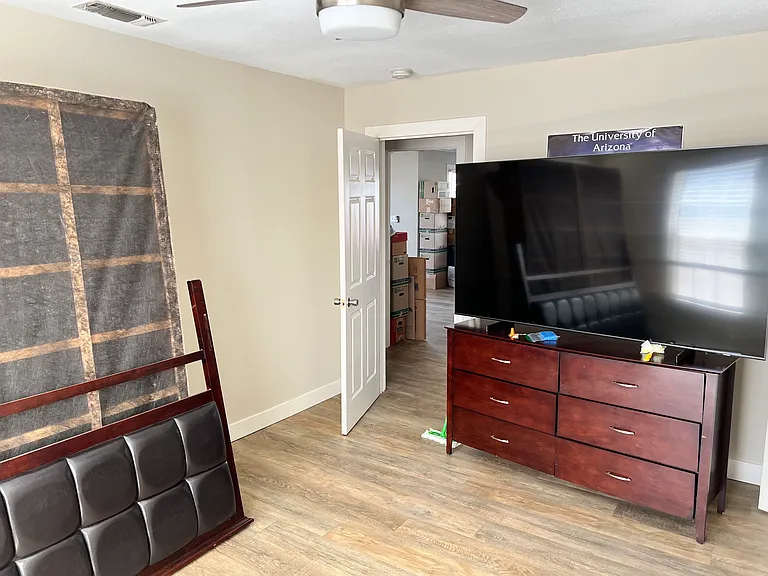 2312 Bonnie Brae Ave — Photo 3
