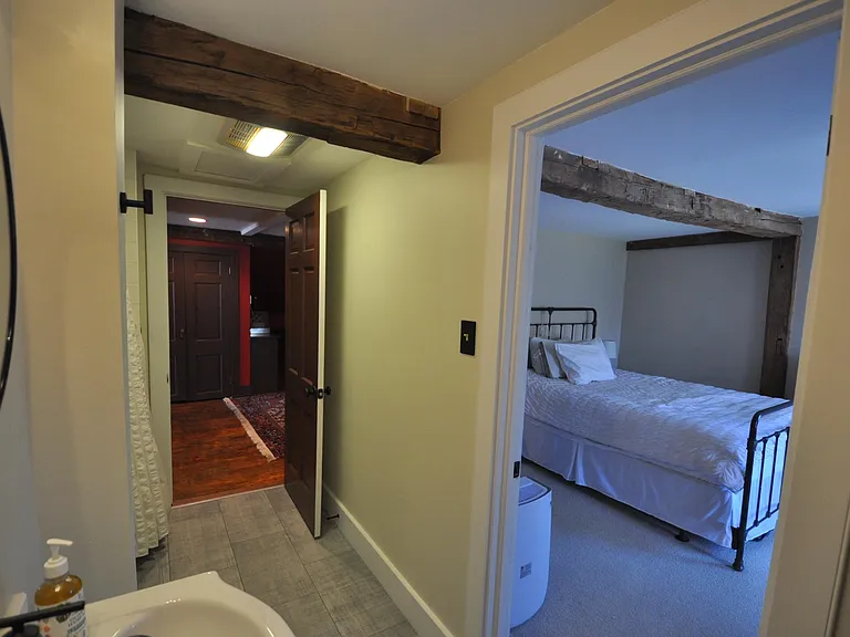 7190 Main St — Photo 27