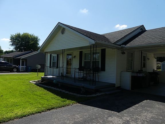 4th image of 4921 Graham Ln