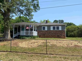 209 Fern Dr, Inman, SC 29349