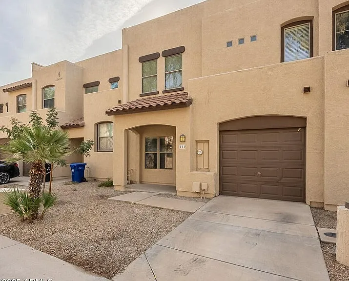 1930 E Hayden Ln #111 — Photo 1